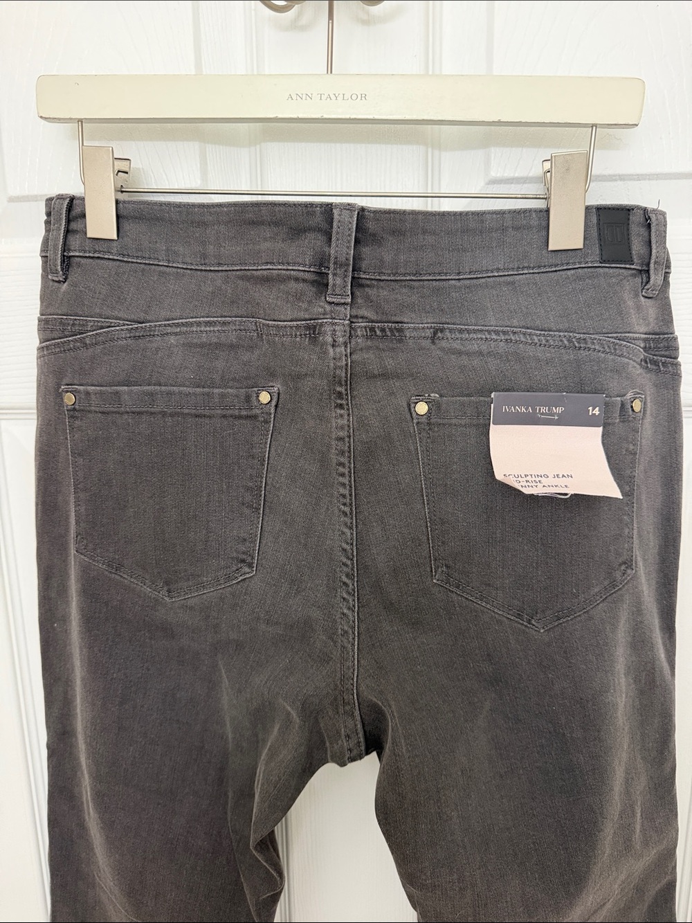 Ivanka Trump Black-Gray Stretch Jeggings - Women's